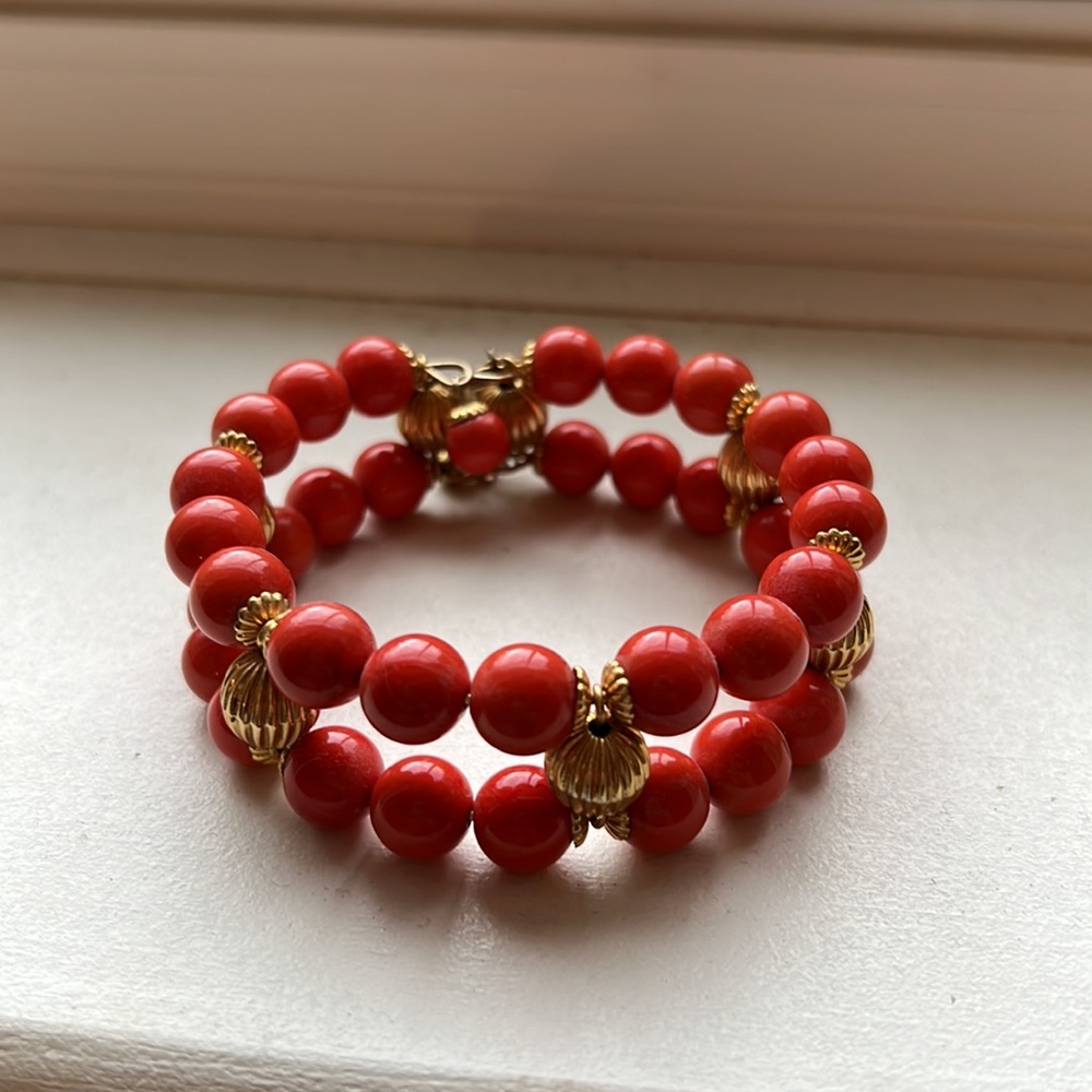 Pretty orange bead bracelet bangle